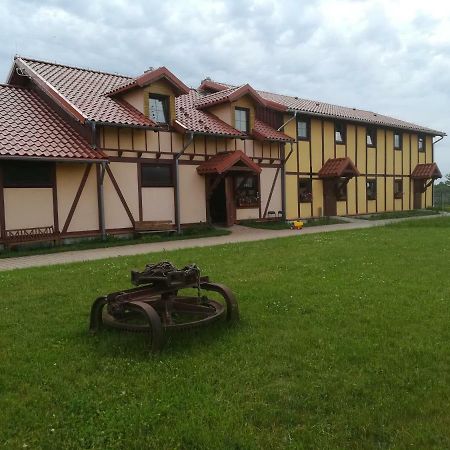 Pensjonat Przy Stajni Kierzkowo  Buitenkant foto