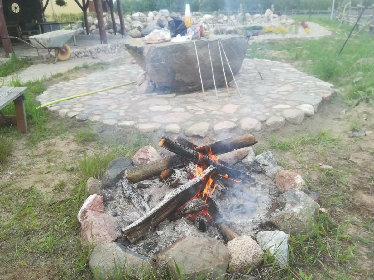 Pensjonat Przy Stajni Kierzkowo  Buitenkant foto